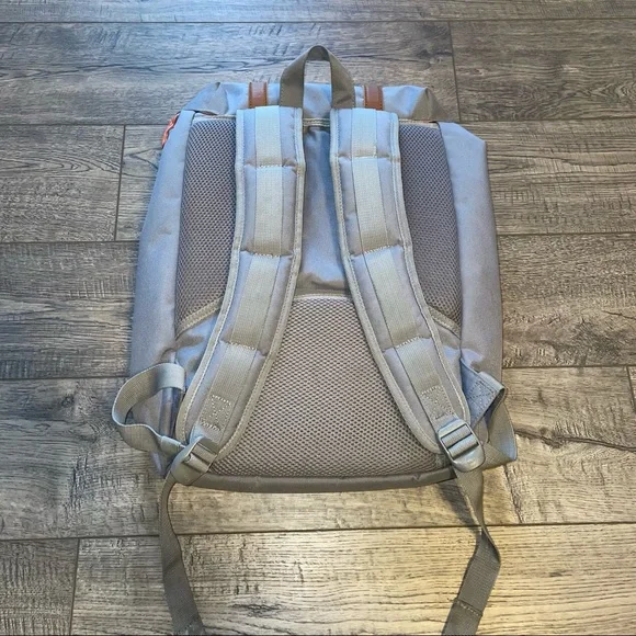Light Grey Herschel Bag - Picture 2 of 4